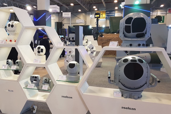 Foto - Savunma sanayinden Afrika'ya rekor ihracat