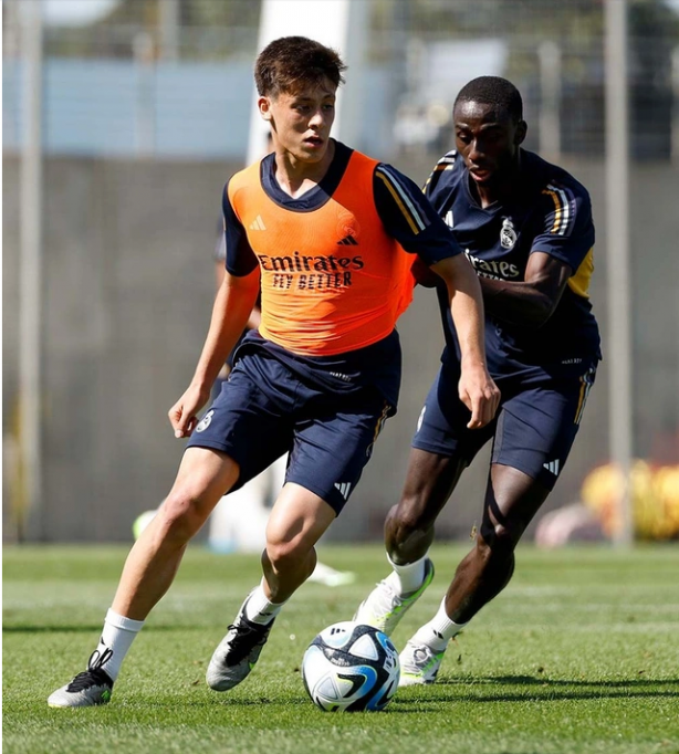 Foto - Say say bitmez! 18’lik Arda’nın maaşı ortaya çıktı