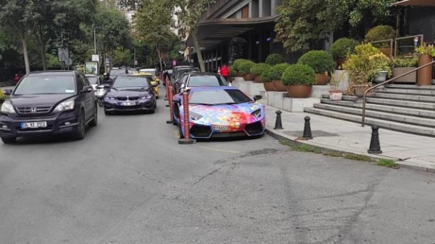 Foto - Sayıları her geçen gün artıyor! Uzman isim yabancı plakalı lüks araçların sırrını açıkladı
