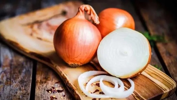 Foto - Saymakla bitmiyor! İşte soğan suyunun bilinmeyen faydaları