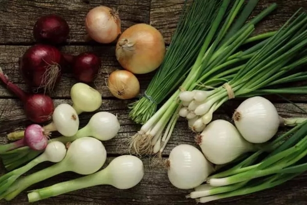 Foto - Saymakla bitmiyor! İşte soğan suyunun bilinmeyen faydaları