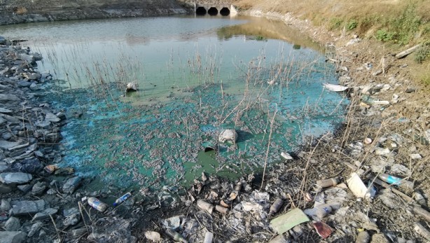 Foto - Sazlıdere Barajı'nda endişelendiren görüntü