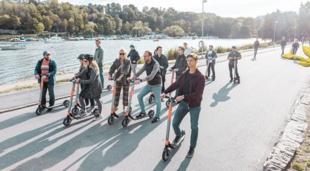 Foto - Scooter’la seyahat 'kabus' oldu! ‘Karıncalarda saklı’ deyip çözümü açıkladı