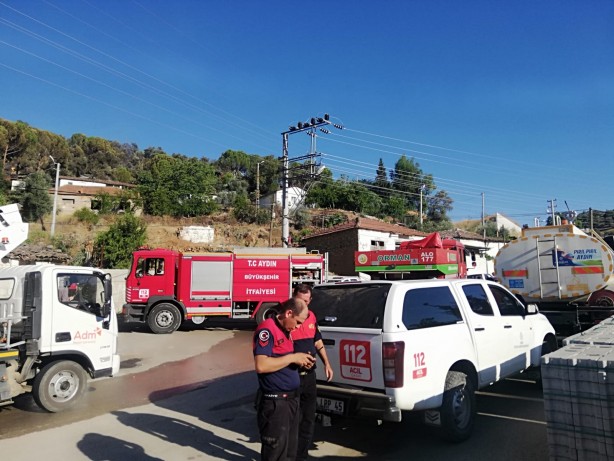 Foto - Sebebi belirlenemeyen yangınlara bir yenisi daha eklendi! 100 dönümlük zeytin ve çam ağaçları zarar gördü