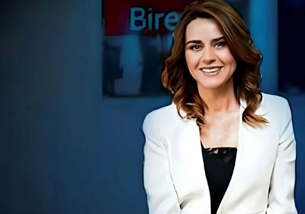 Foto - Seçil Erzan'dan, parasını döve döve fazlasıyla alan iki futbolcu kim? Şok iddia Türkiye’yi sarstı! İkisine de soruşturma açıldı