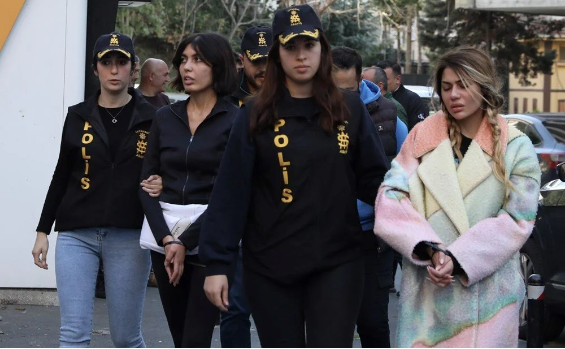 Foto - Seçil ve Dilan için yeni gelişme! Tokatçılar koğuş arkadaşı oldu