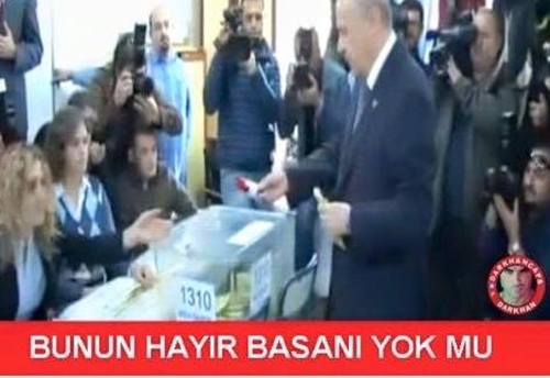 Foto - Seçim capsleri gülmekten kırdı geçirdi!