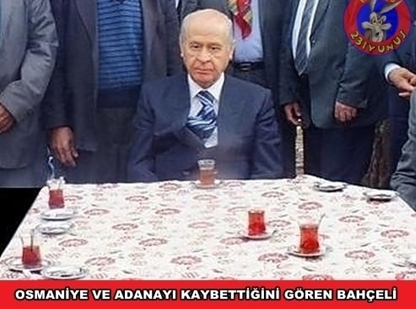 Foto - Seçim capsleri gülmekten kırdı geçirdi!