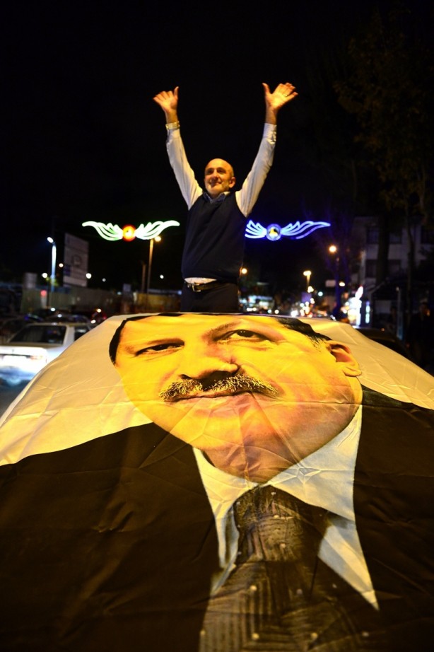 Foto - Seçim sonuçları böyle kutlanıyor!