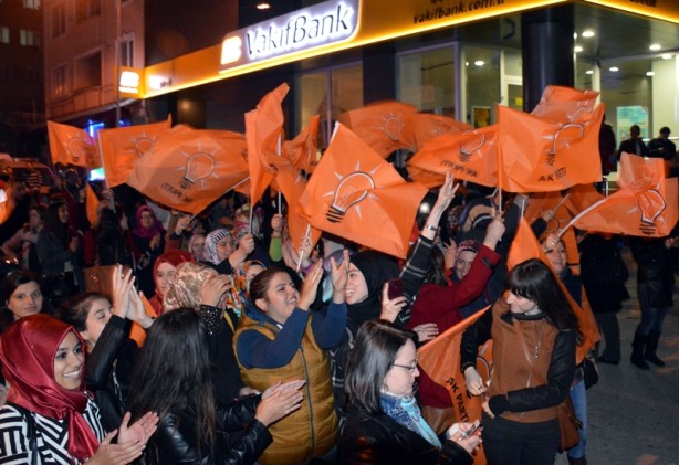 Foto - Seçim sonuçları böyle kutlanıyor!