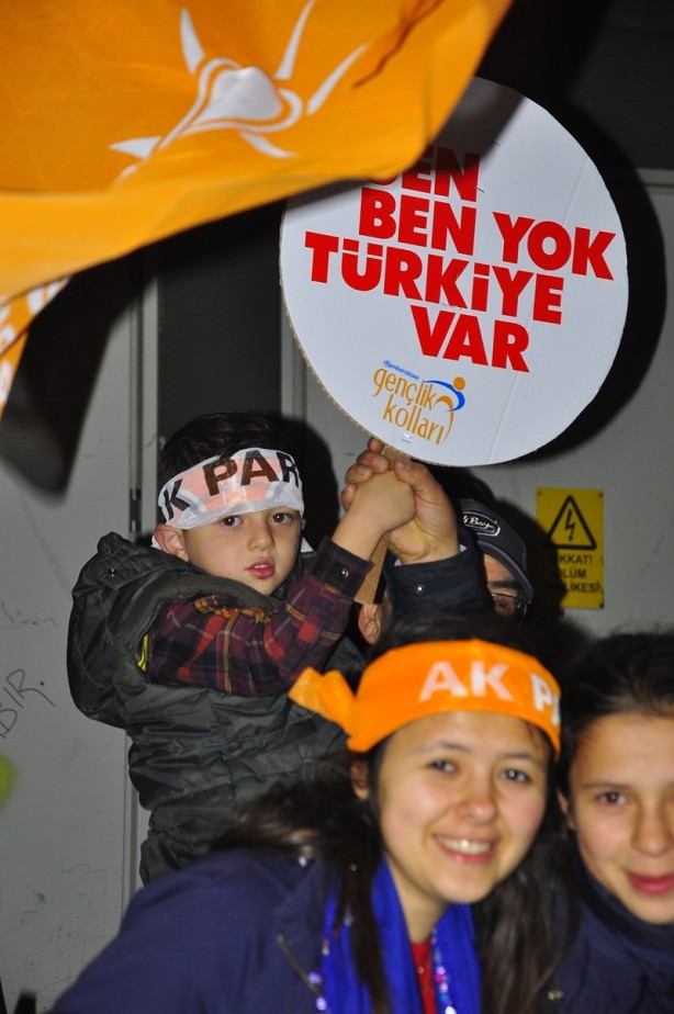 Foto - Seçim sonuçları böyle kutlanıyor!