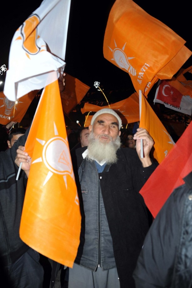 Foto - Seçim sonuçları böyle kutlanıyor!