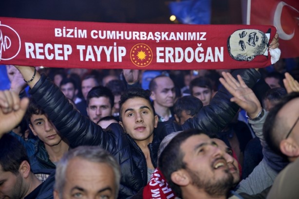 Foto - Seçim sonuçları böyle kutlanıyor!