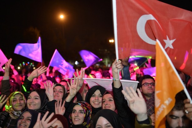Foto - Seçim sonuçları böyle kutlanıyor!