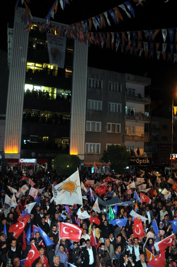 Foto - Seçim sonuçları böyle kutlanıyor!