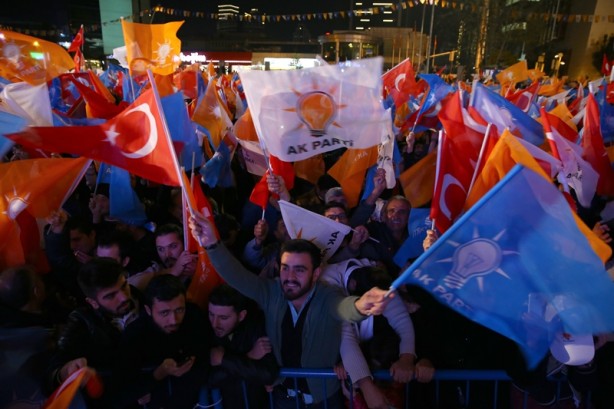 Foto - Seçim sonuçları böyle kutlanıyor!