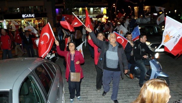 Foto - Seçim sonuçları böyle kutlanıyor!