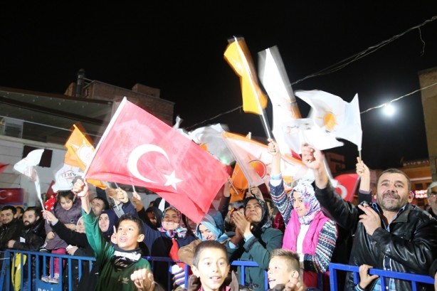 Foto - Seçim sonuçları böyle kutlanıyor!
