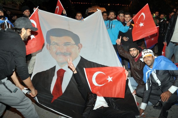 Foto - Seçim sonuçları böyle kutlanıyor!