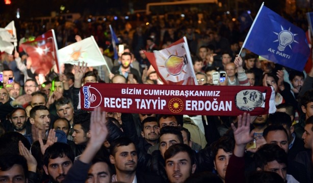 Foto - Seçim sonuçları böyle kutlanıyor!