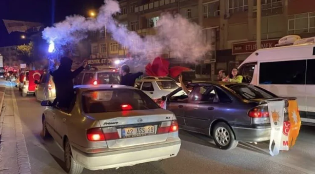 Foto - Seçim sonuçlarının ardından büyük coşku! Cumhur İttifakı zaferi böyle kutladı