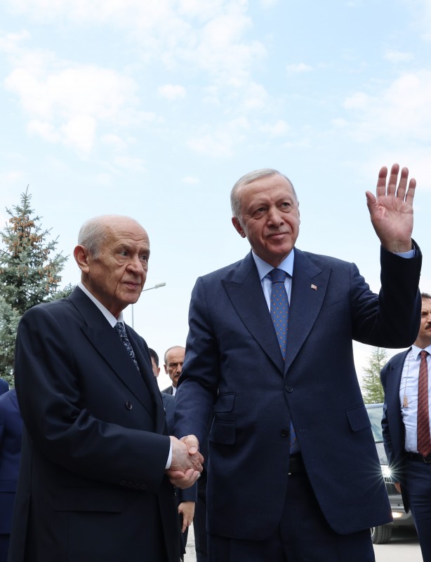 Foto - Seçimden sonra ilk kez oluyor! Cumhurbaşkanı Erdoğan Bahçeli'yi ziyaret etti