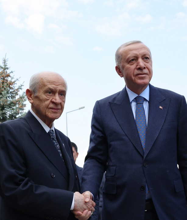 Foto - Seçimden sonra ilk kez oluyor! Cumhurbaşkanı Erdoğan Bahçeli'yi ziyaret etti