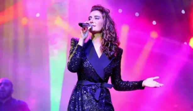 Foto - 'Seçimden sonra konserler yasaklanacak' edebiyatı yapanlara bakın... Bir gecede para bastılar!