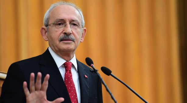 Foto - Seçime üç gün kala Batı'ya tam itaat! Freni patladı