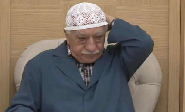 Foto - Seçime üç gün kala Batı'ya tam itaat! Freni patladı
