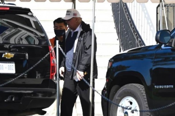 Donald Trump seçimleri kaybettiğini golf oynarken öğrendi