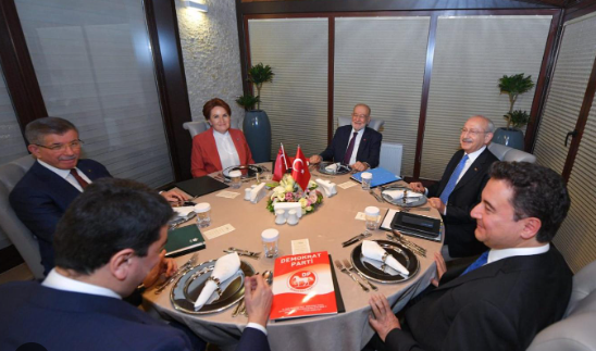 Foto - Seçimi kaybeden Kılıçdaroğlu'na tepkiler çığ gibi büyüyor!