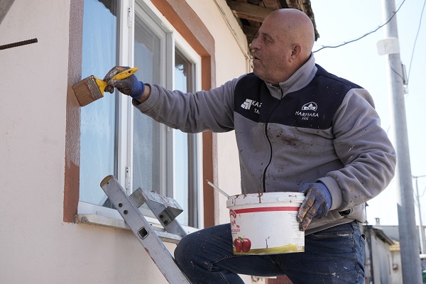 Foto - Seçimi kazanan muhtardan görülmemiş köy hayrı