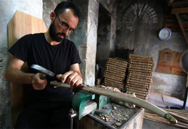 Sedef, hünerli ellerde sanata dönüşüyor