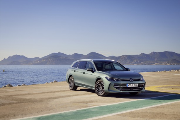 Foto - Segmentinin hâkimi Passat Türkiye’de! Yenilenen otomobil neler sunuyor? Fiyatı ne kadar?