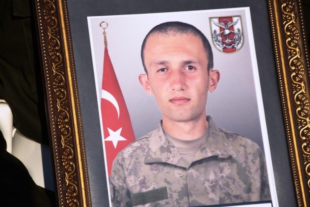 Foto - Şehide son veda!