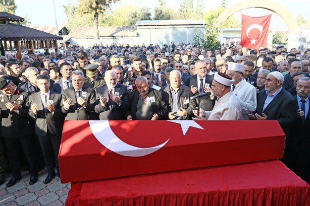 Foto - Şehidimiz son yolculuğuna uğurlandı! 'Baban melek oldu'