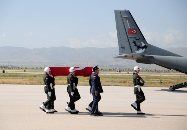 Şehidin cenazesi Erzurum'a getirildi