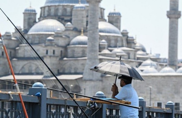 Foto - Şehir yanıyor İşte İstanbul’un en sıcak ilçeleri…