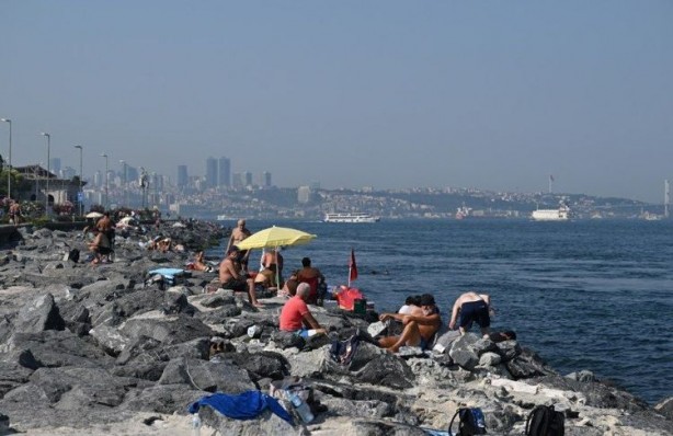 Foto - Şehir yanıyor İşte İstanbul’un en sıcak ilçeleri…