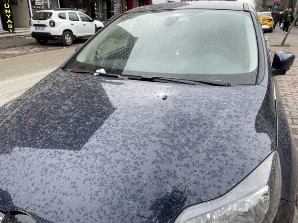 Şehirde çamur yağdı