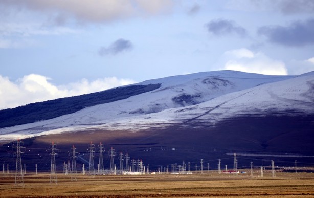 Foto - Şehirde kar ve tipi nedeniyle tır ve araçlar yolda kaldı