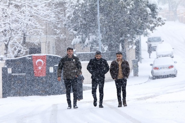 Foto - Şehirde kar yağışı