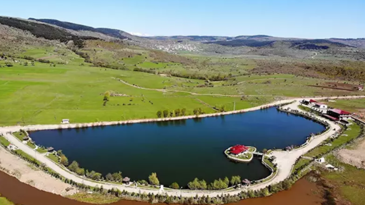 Foto - Şehirde kavrulanlar yaylada serinliyor