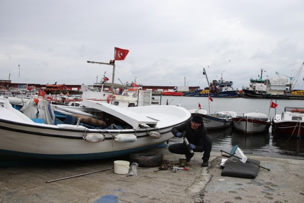 Foto - Şehirde poyraz deniz ulaşımını olumsuz etkiliyor