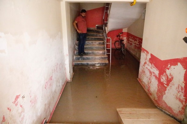 Foto - Şehirde sağanak yağış! Zor anlar