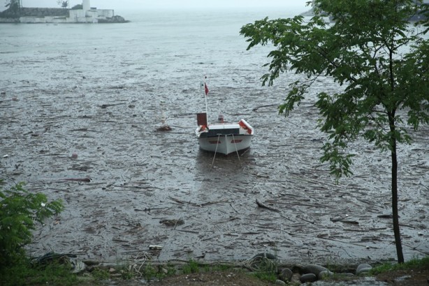 Şehirde şiddetli yağış! Hasara neden oldu
