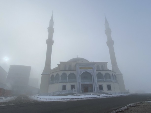 Foto - Şehirde sis ve kırağı