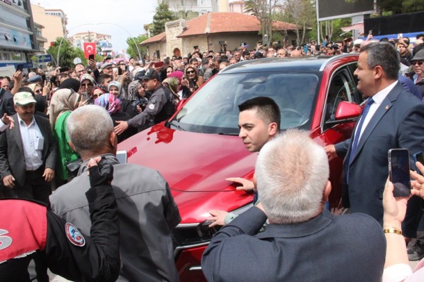 Foto - Şehirde TOGG izdihamı
