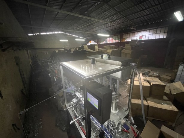 Foto - Şehirde yaklaşık 3 ton sahte içki ele geçirildi